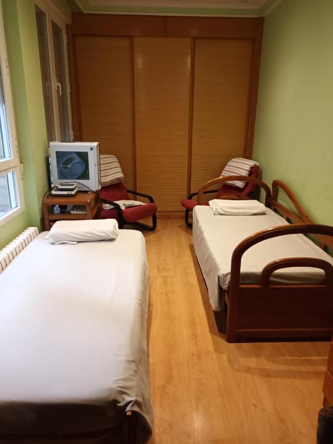 Ideal Familas Salamanca Ngoại thất bức ảnh